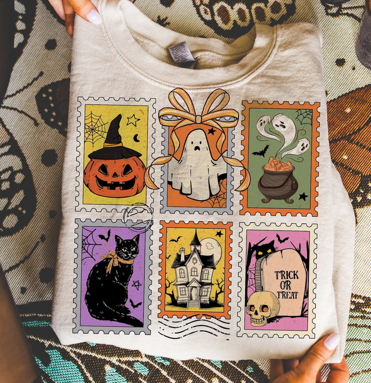 Ghost Gallery Pullover