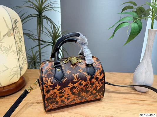 Brown tote