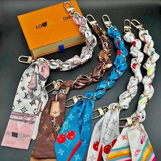 Accessory chain