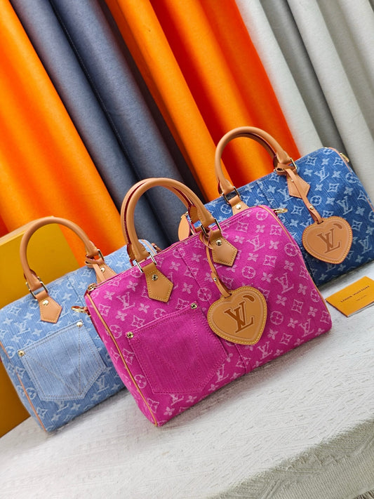 Marilyn carry speedy