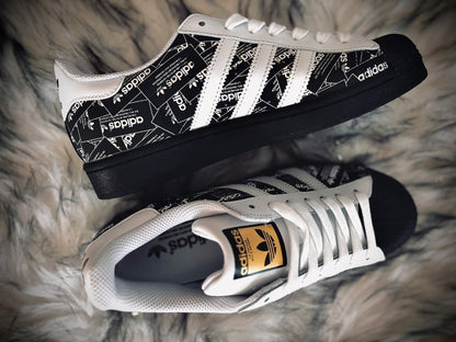 Adi All Over Sneaker