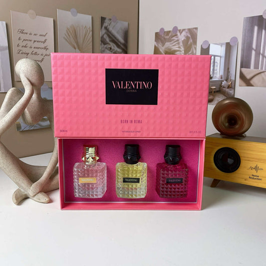 V Perfume Set