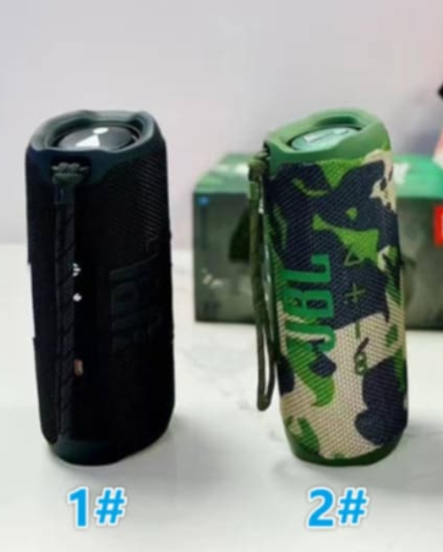 Bluetooth Speakers  Camo/Black